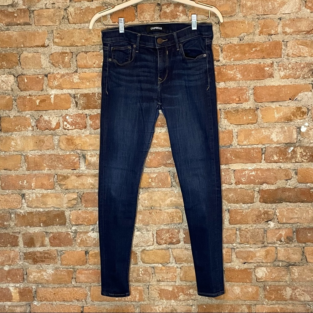Express- Mid Rise Dark Wash Jeans - Size 8